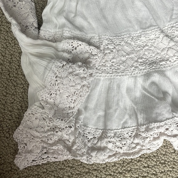 Girl & The Sun White Dress - Picture 2 of 3